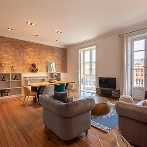 confort-y-diseno-con-vistas-al-casco-viejo.bilbaohotelsspain.com/